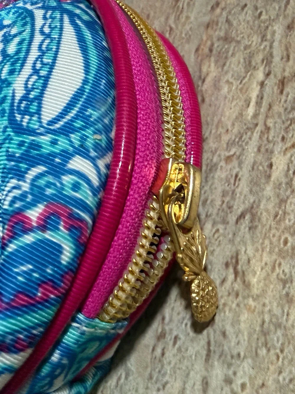 Lilly Pulitzer Pink Turquoise Patterned Cosmetic Pouch with Pineapple Zipper tag